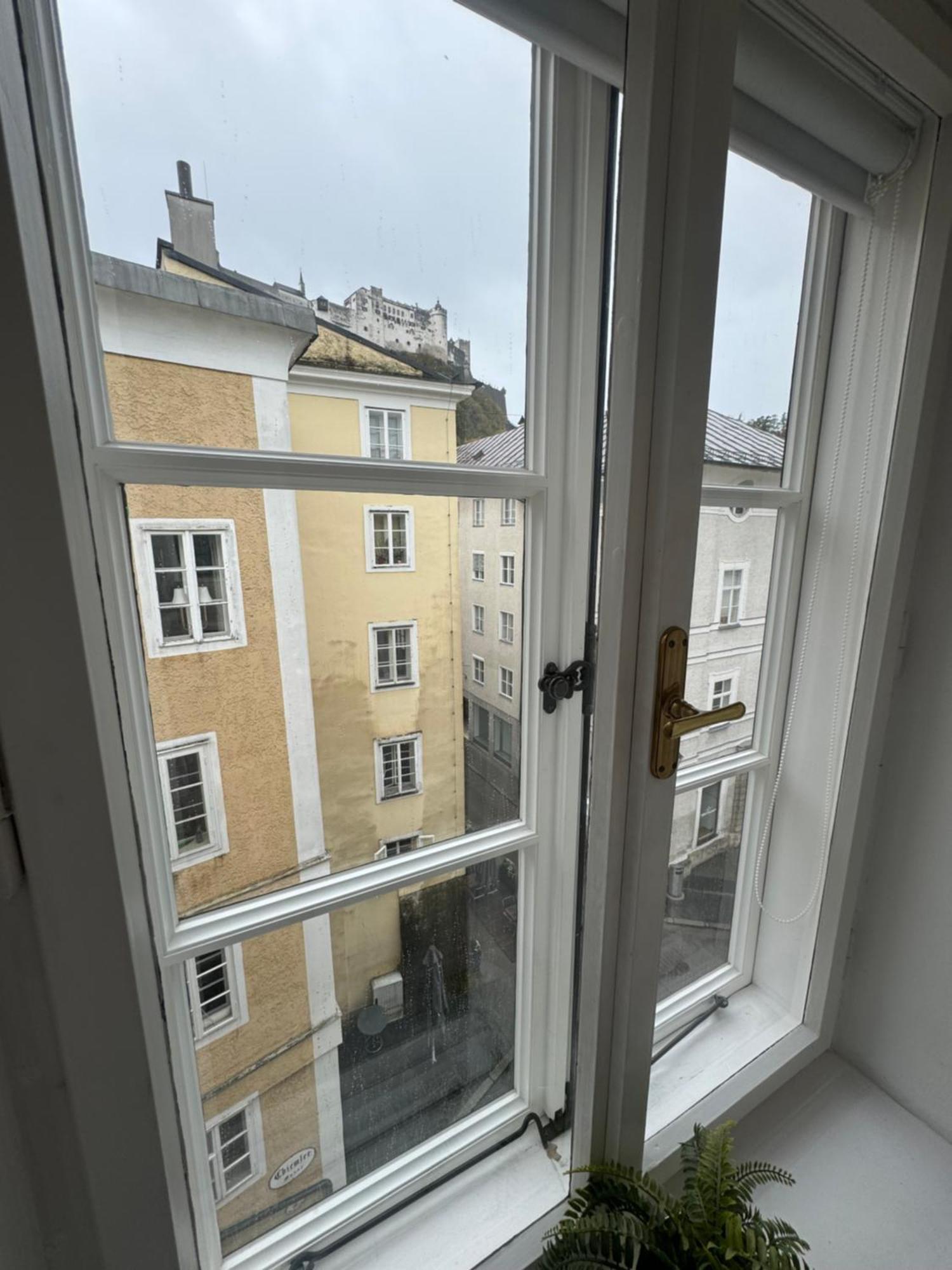 Guesthouse Mozart - Apartment House Salzburgo Exterior foto